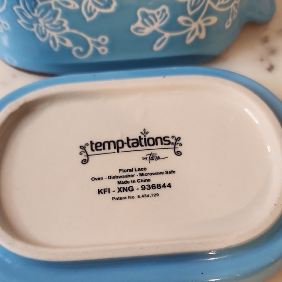 Temptations | Floral Lace Light Blue 10oz with Trivet Set of 4 - Picture 2 of 6